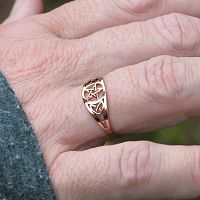 Gold-tone Celtic Pentacle Ring