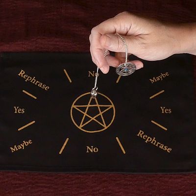 Divination Pendulum with Pentacle