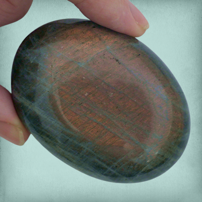 Copper Flash Labradorite Palm Stone