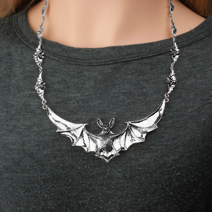 Silver Nocturnal Symphony Necklace