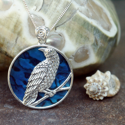 Silver Raven Pendant w/Shell